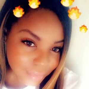 Meet your Posher, Ebony